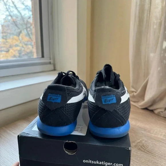 Onitsuka Tiger Rio Runner Trainers Sneaker Shoes Black Blue White Mens 9.5 - Picture 5 of 9